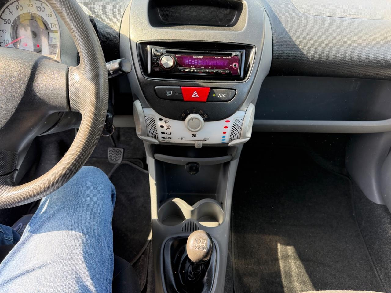 Toyota Aygo 1.0 12V VVT-i 5 porte