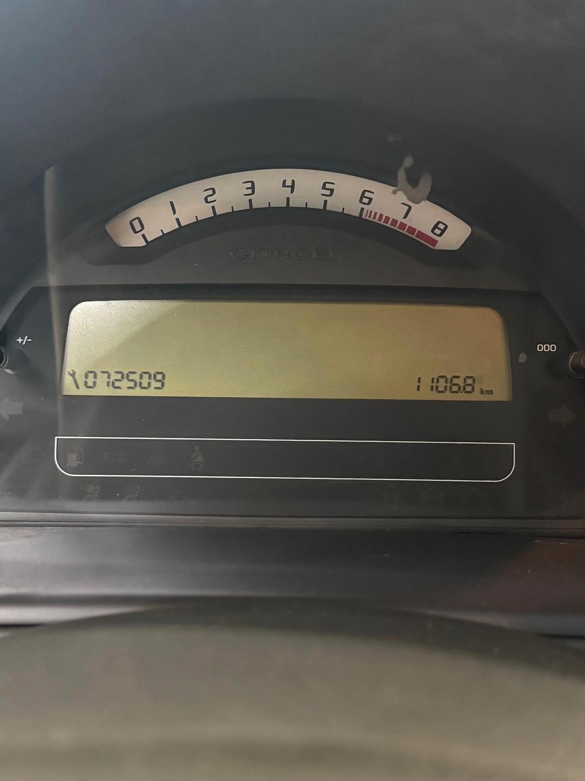 Citroen C3 1.1 airdream Gold by Pinko