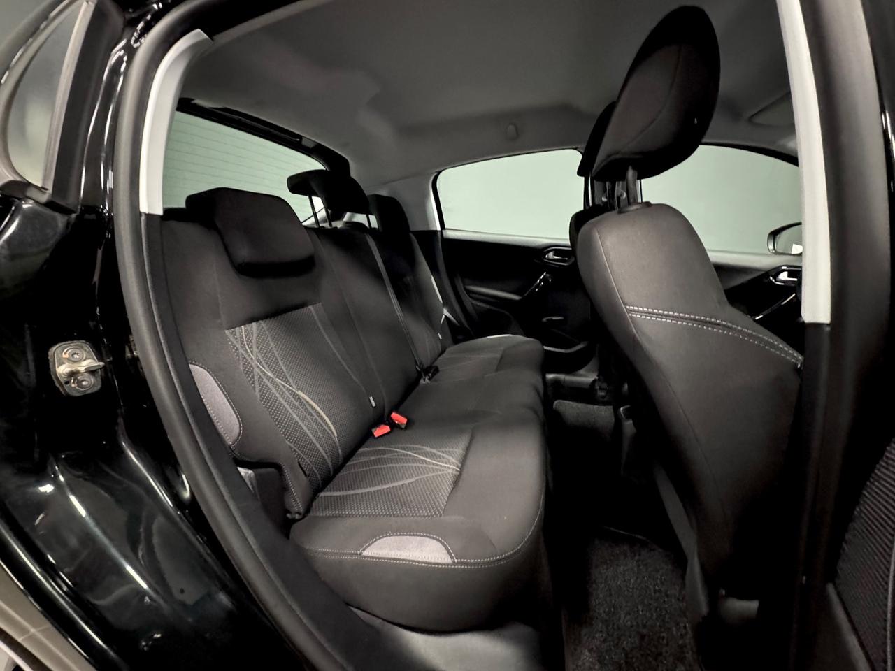 Peugeot 208 1.2 VTi 82 CV 5 porte Active