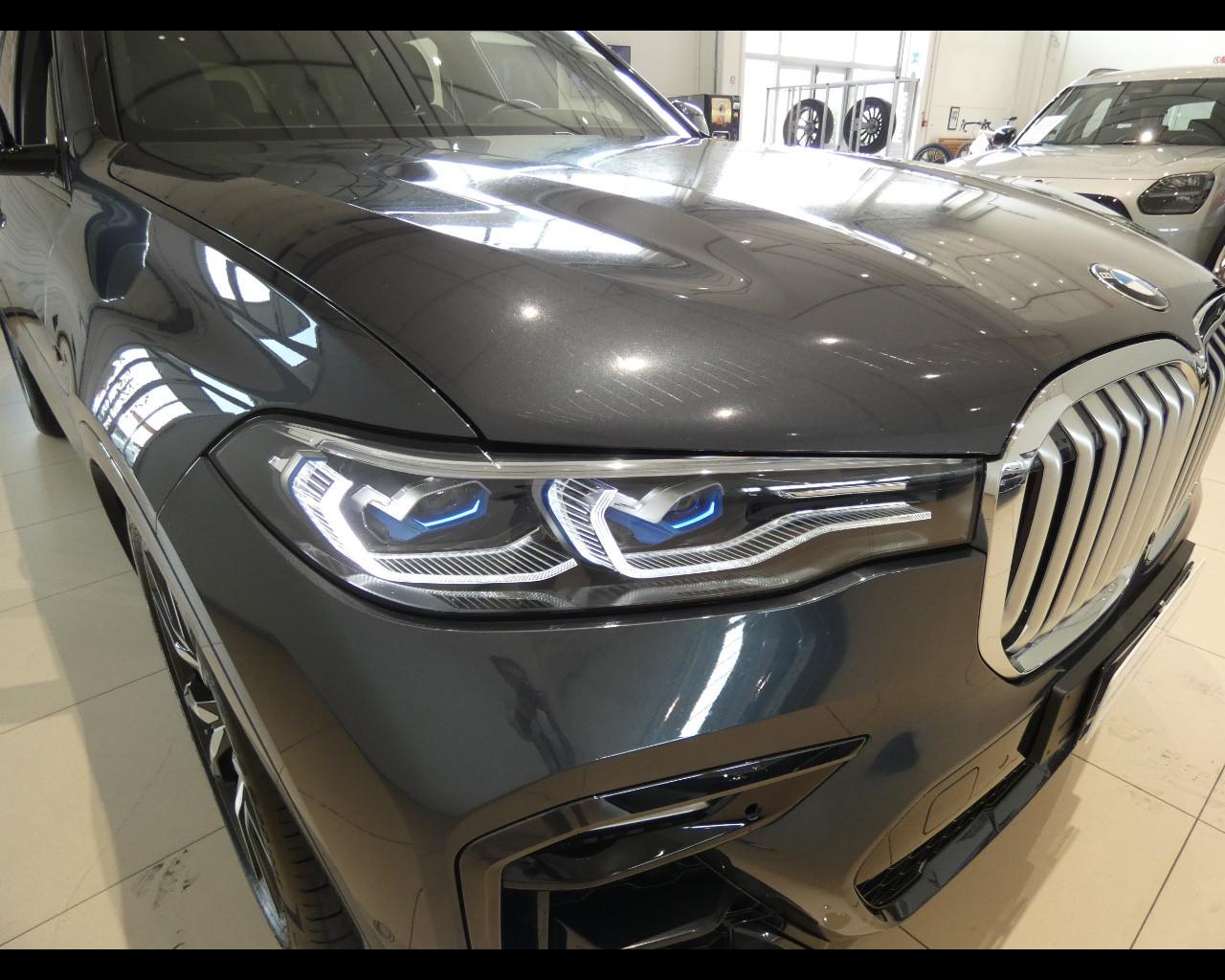 BMW X7 (G07) - X7 xDrive30d