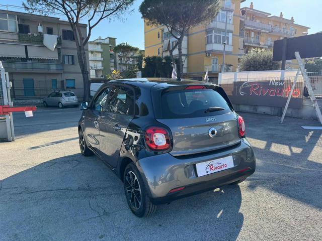 SMART ForFour 70 1.0 Passion