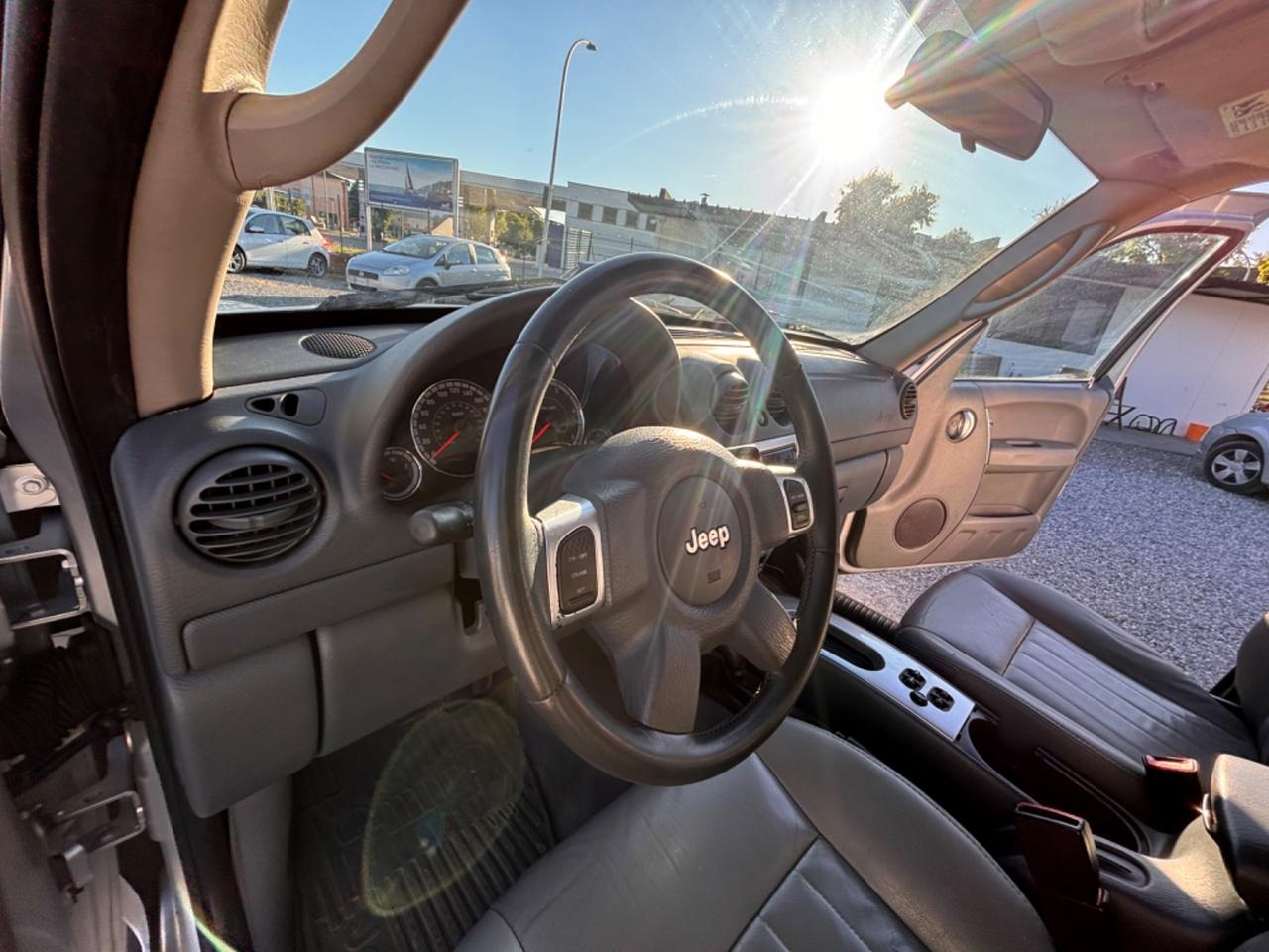 Jeep Cherokee 2.8 CRD Limited