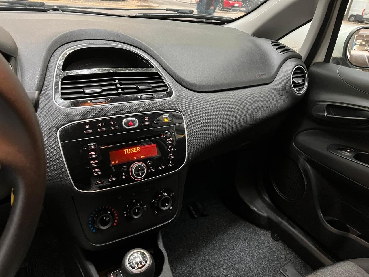 Fiat Punto 1.3 Mut VAN VERSIONE AUTOCARRO 4 POSTI