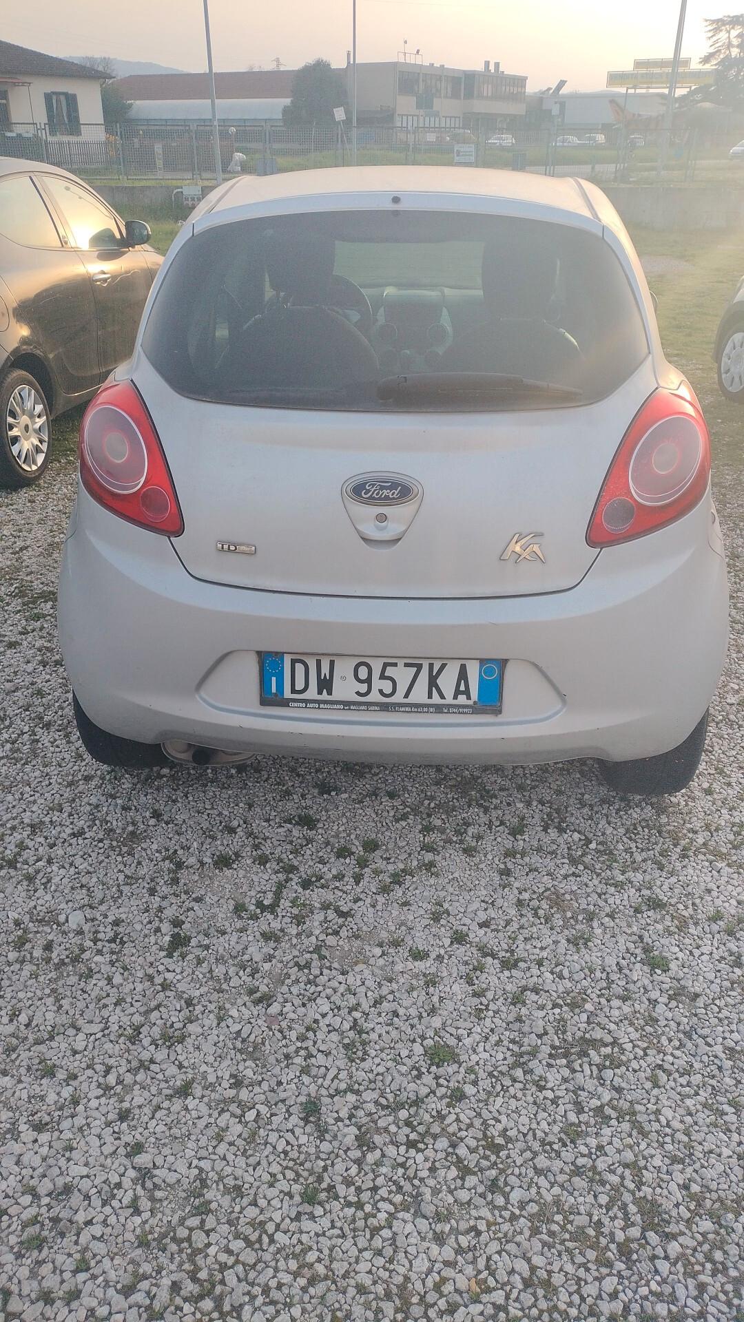 Ford Ka 1.3 TDCi 75CV Titanium