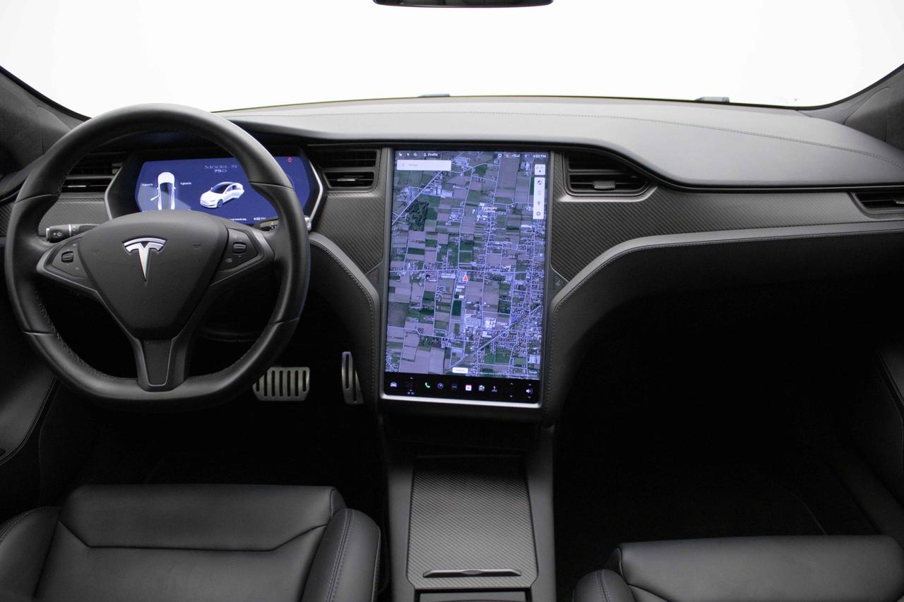 TESLA MODEL S 75 KWH DUAL DRIVE