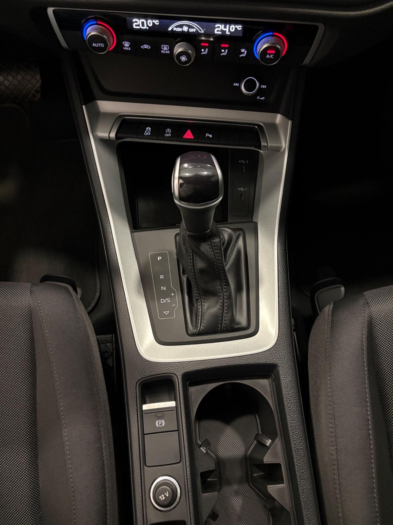 Audi Q3 35 TDI S tronic UNICO PROPRIETARIO