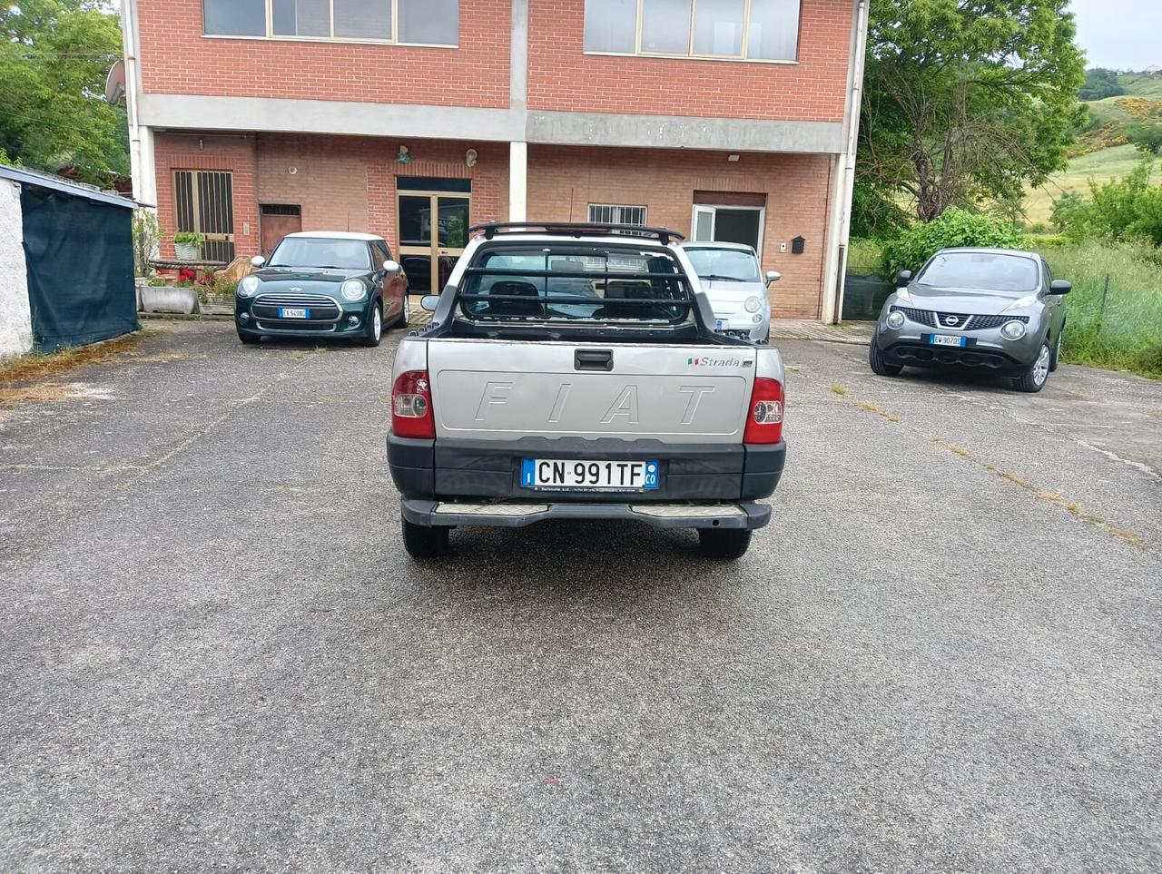Fiat Strada 1.9 jtd Pick-up Cabina Lunga Adventure