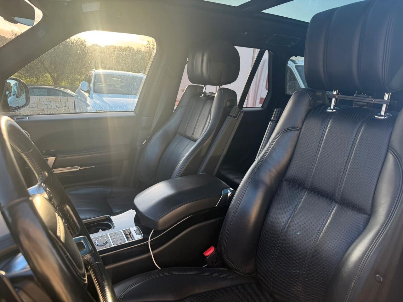 Land Rover Range 4.4 SDV8 Autobiography