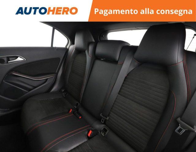 MERCEDES-BENZ A 200 CDI Premium