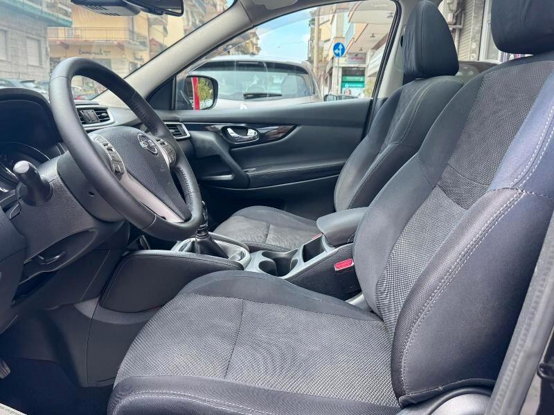 Nissan Qashqai 1.5 dCi N-Connecta