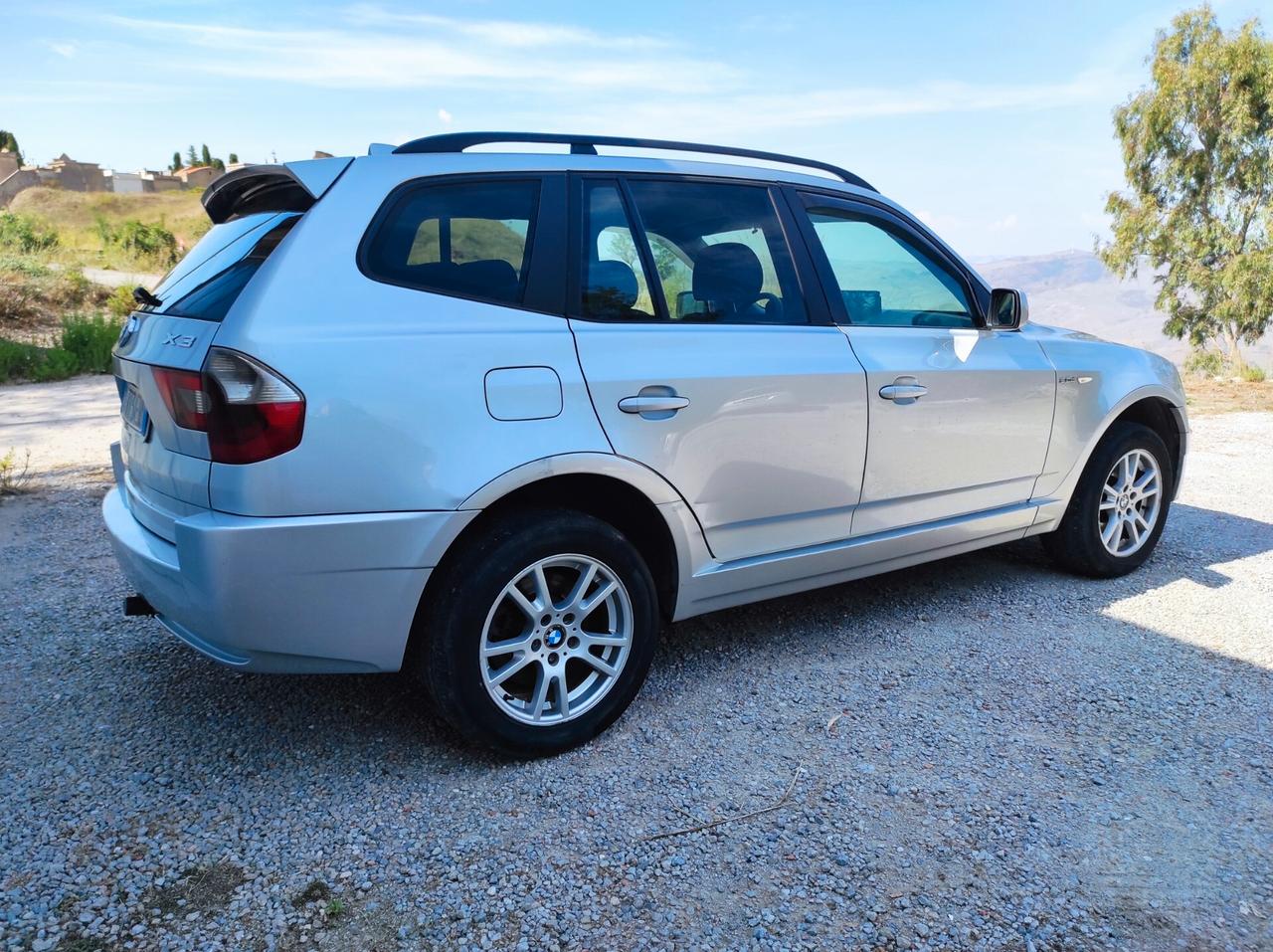 Bmw X3 2.0d cat Futura