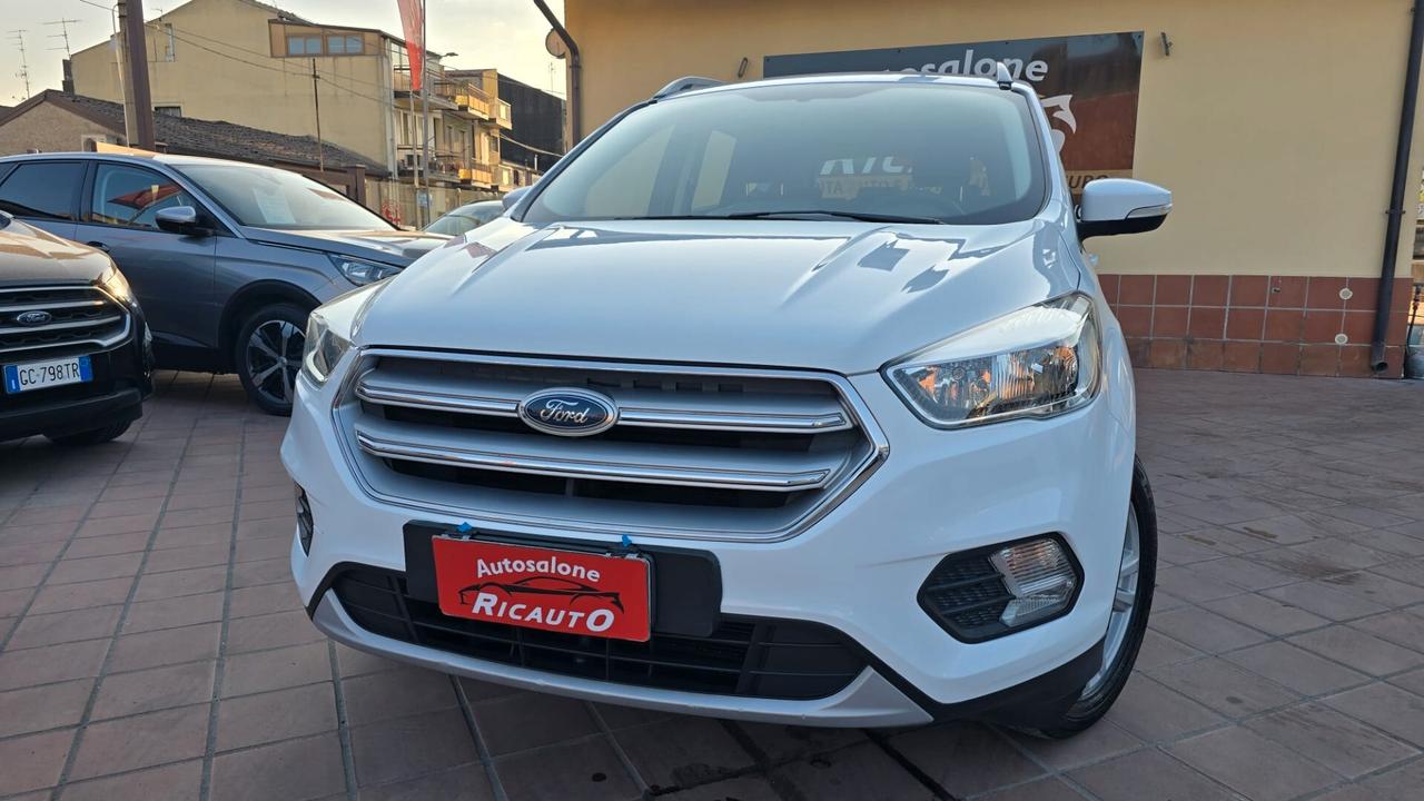 Ford Kuga 1.5 TDCI 120 CV S&S 2WD Titanium