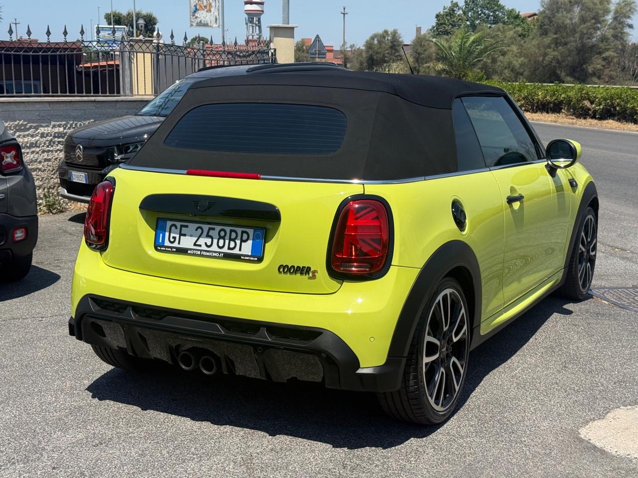 Mini Cooper S Cabrio 2.0 JCW auto Zesty Yellow!!!