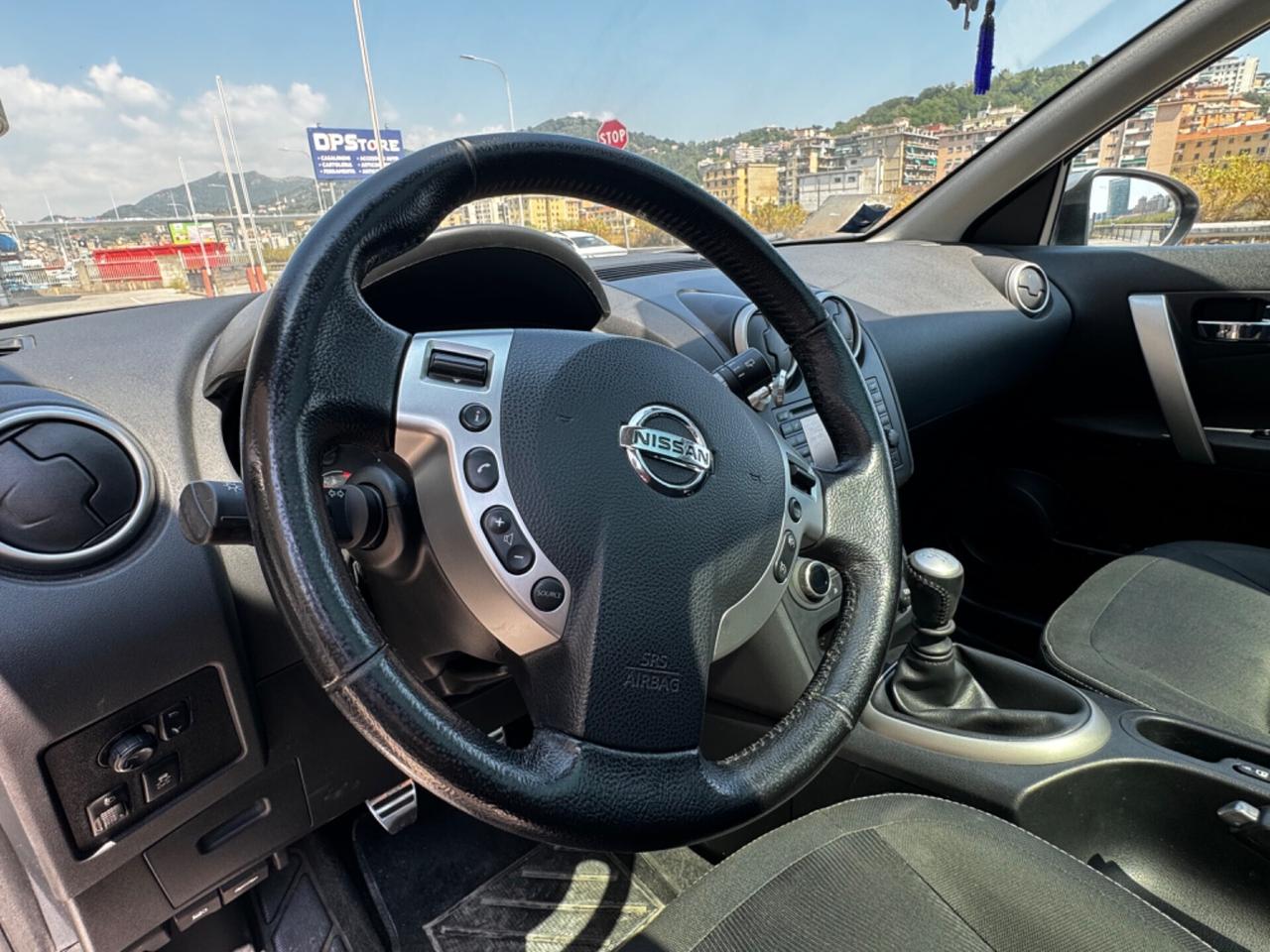 Nissan Qashqai 1.5 dCi DPF Tekna 2012