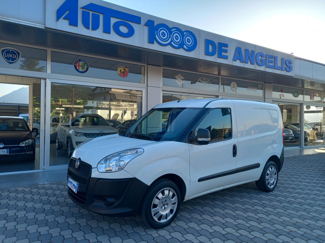 Fiat Doblo CARGO M-JET PORTA LATERALE *128.000 KM* AUTOCARRO