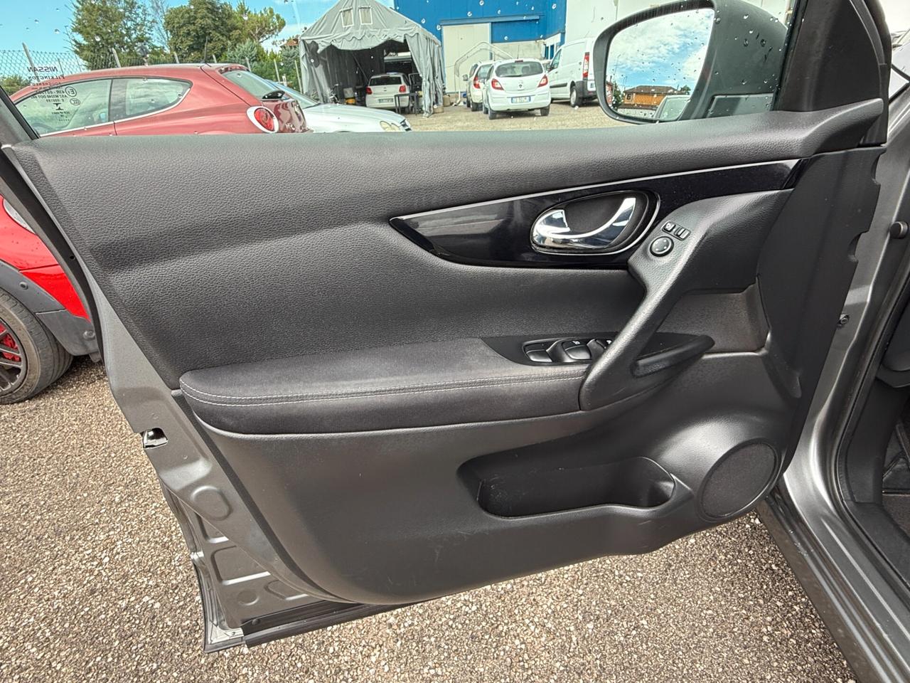 Nissan Qashqai 1.2 Turbo-Benzina