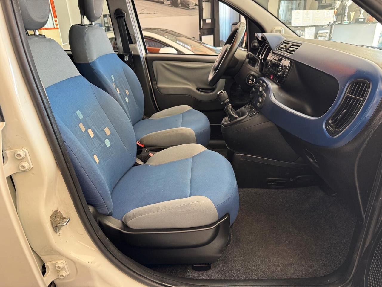 Fiat Panda 0.9 TwinAir Turbo Natural Power Lounge