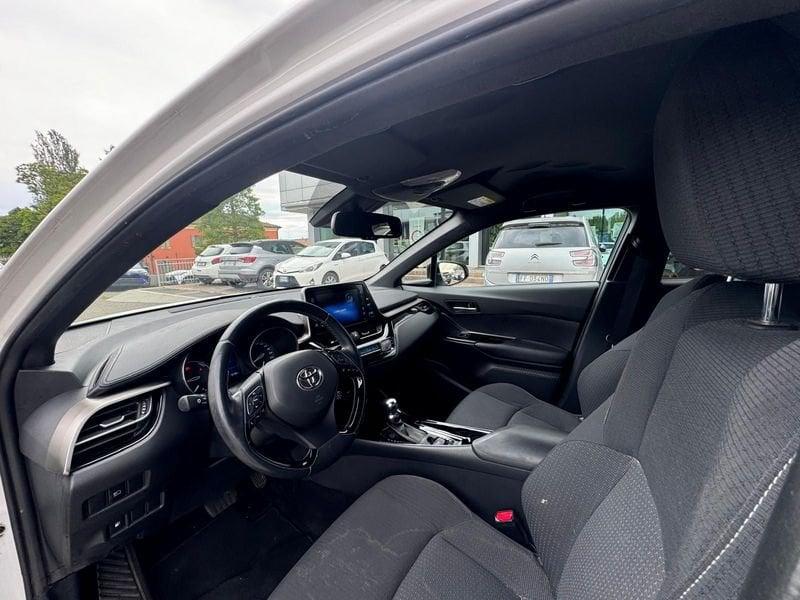 Toyota C-HR 1.8 Hybrid E-CVT Trend