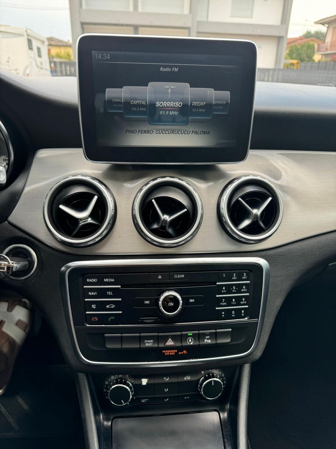Mercedes-benz GLA 200 GLA 200 d Automatic Premium