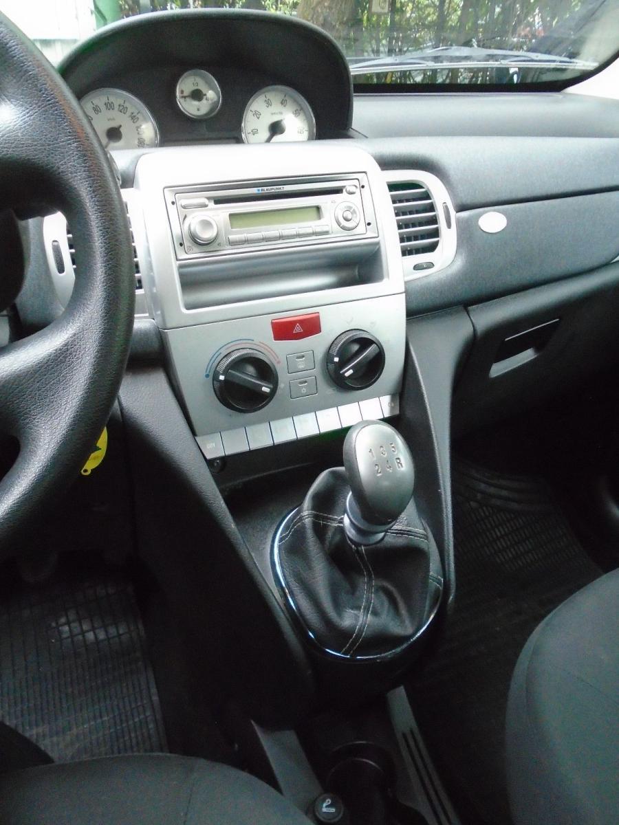 Ypsilon' 09 Argento 61000 KM OK NEOP. UNIPRO