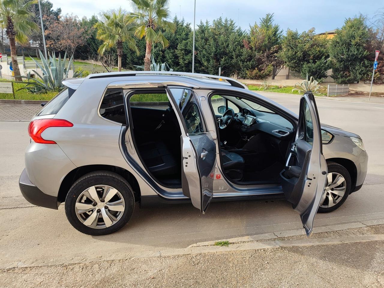 Peugeot 2008 1.6 BlueHDi 100 CV ALLURE 2016