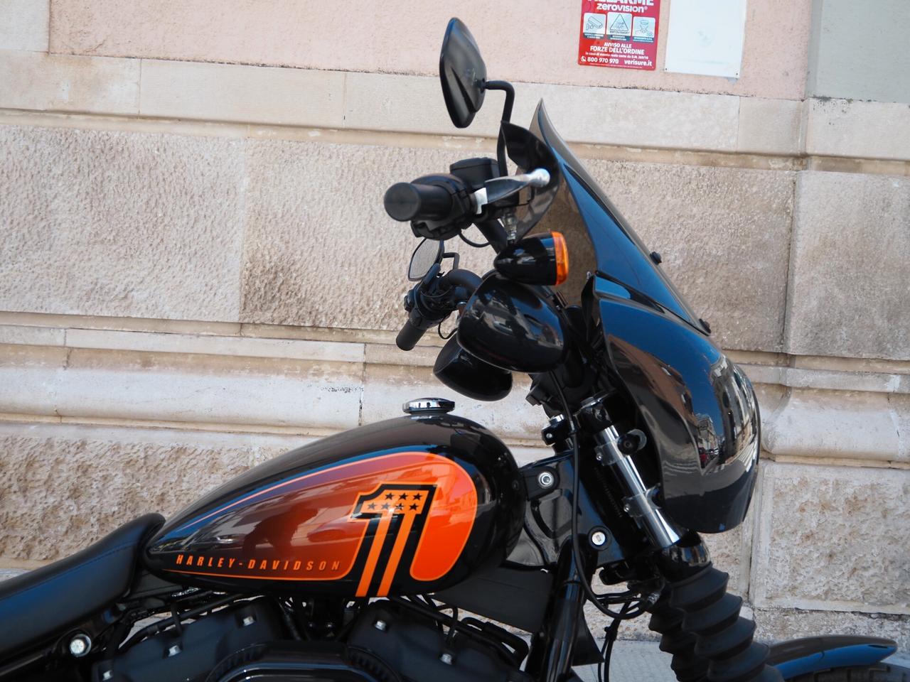 Harley-davidson Softail Street Bob
