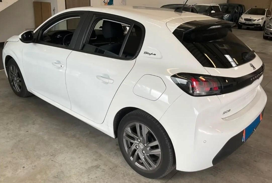 Peugeot 208 1.2 75CV STYLE -NESSUN OBBLIGO DI FINANAZIAMENTO-