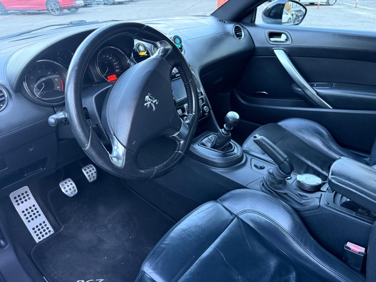 Peugeot RCZ 2.0 HDi 163CV Black Yearling-2010-