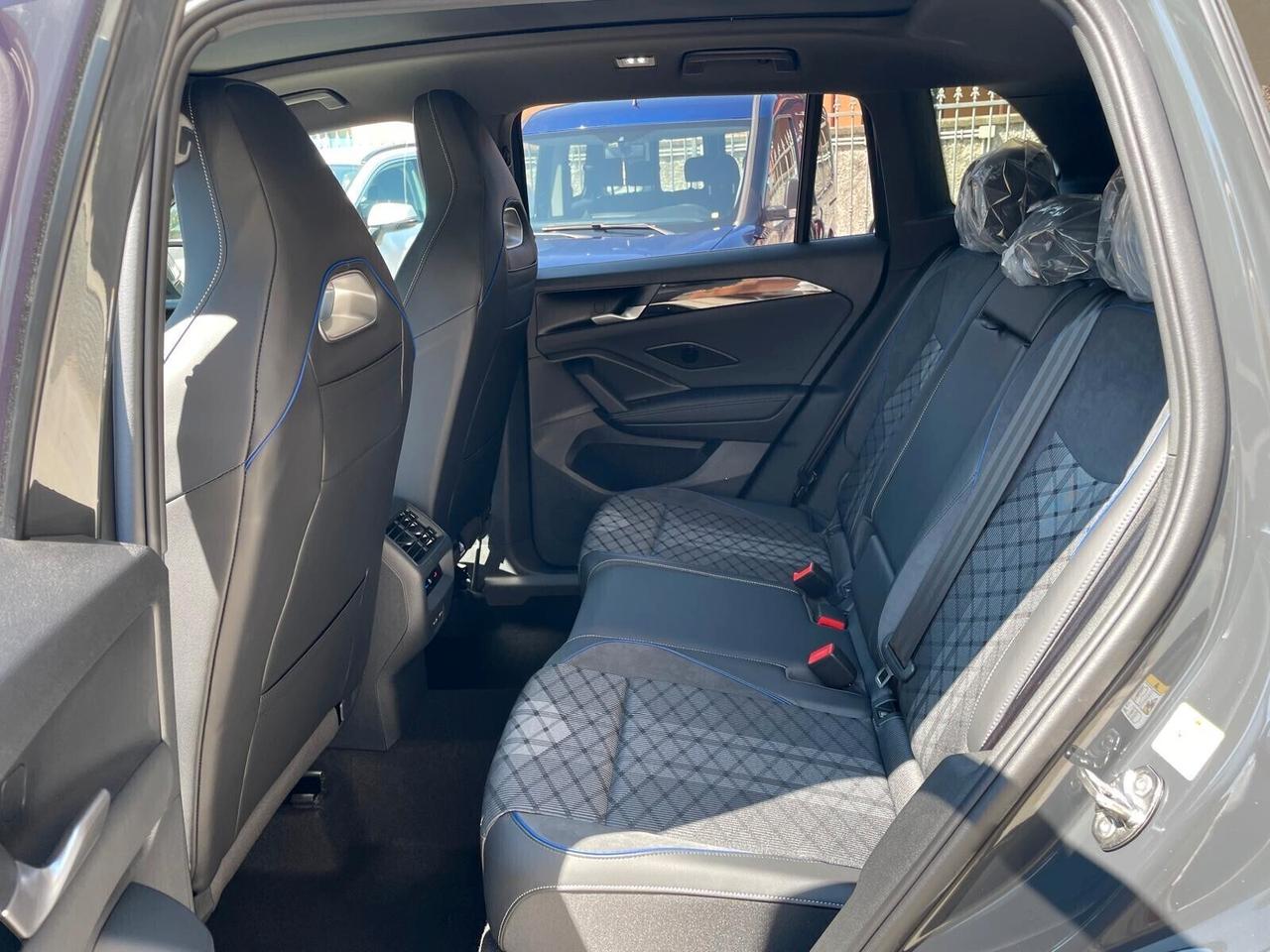 Volkswagen Tiguan 2.0 TDI 150 CV DSG R-Line