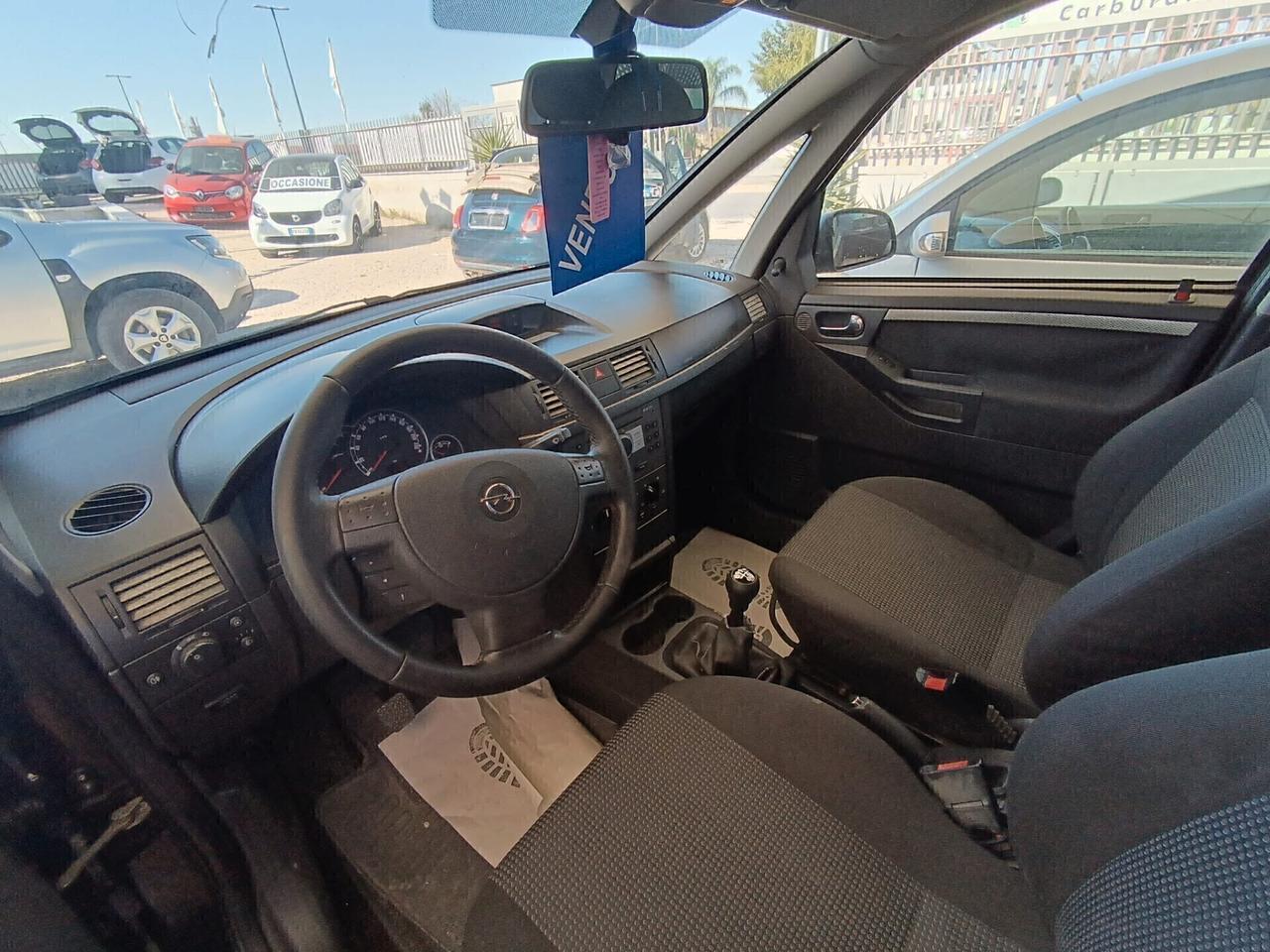 Opel Astra 1.2 Turbo 110 CV Edition