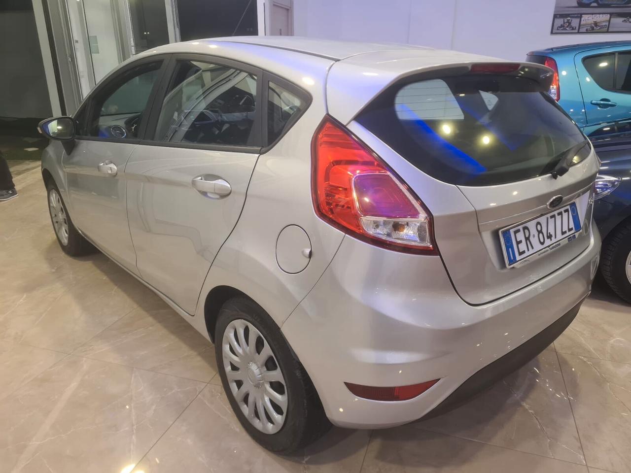 Ford Fiesta 1.2 60CV 5 porte