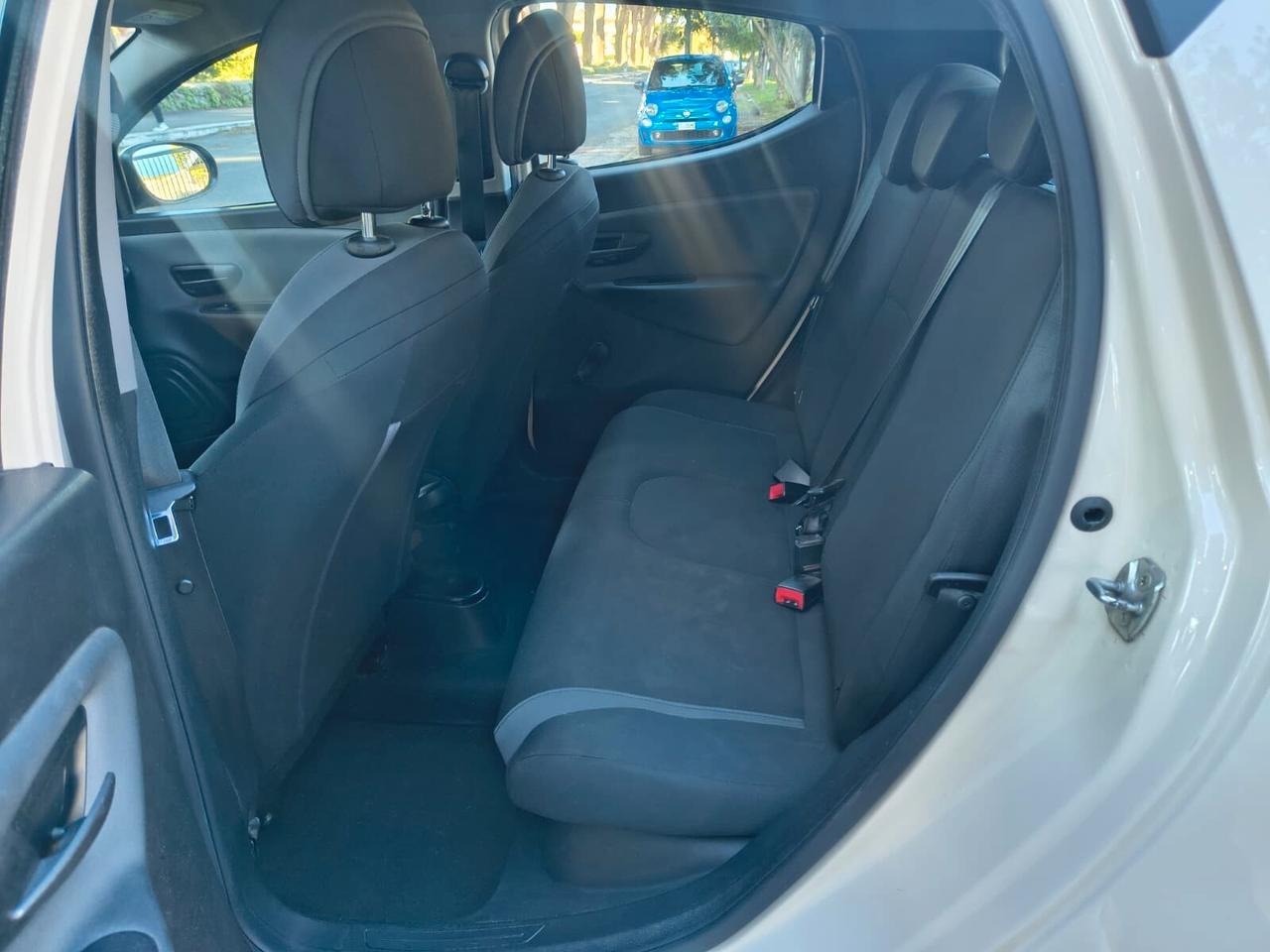 Lancia Ypsilon 1.2 benzina GPL VALIDO 2031
