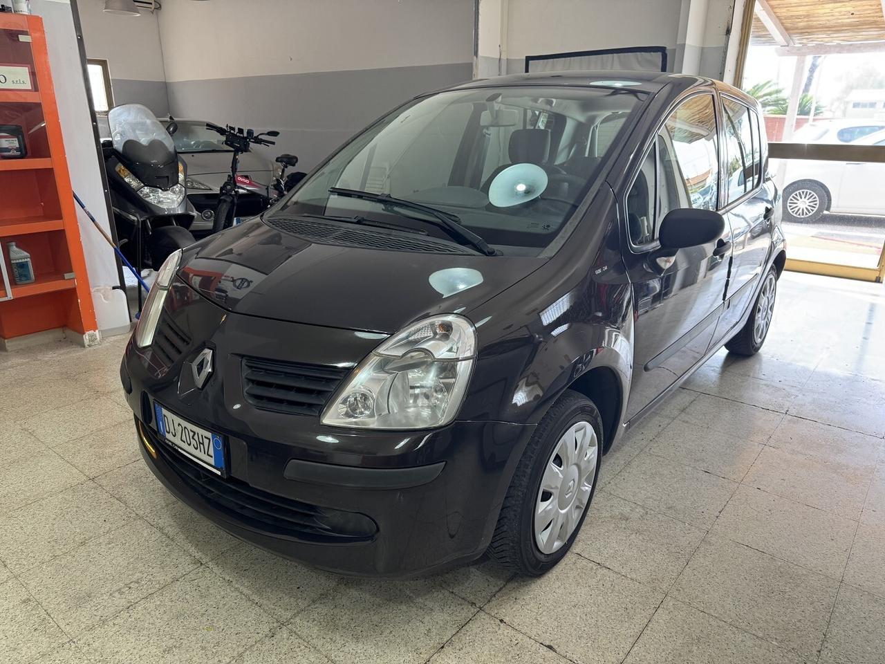 RENAULT MODUS 1.2 cc. De Luxe