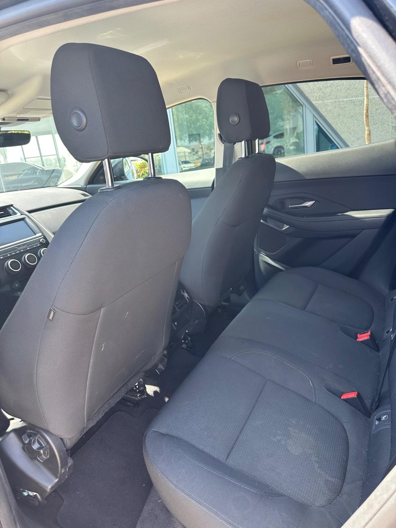Jaguar E-Pace 2.0d i4 S awd possibilità noleggio no scoring