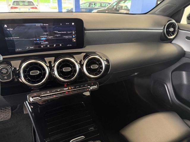 MERCEDES-BENZ A 180 Automatic Sport
