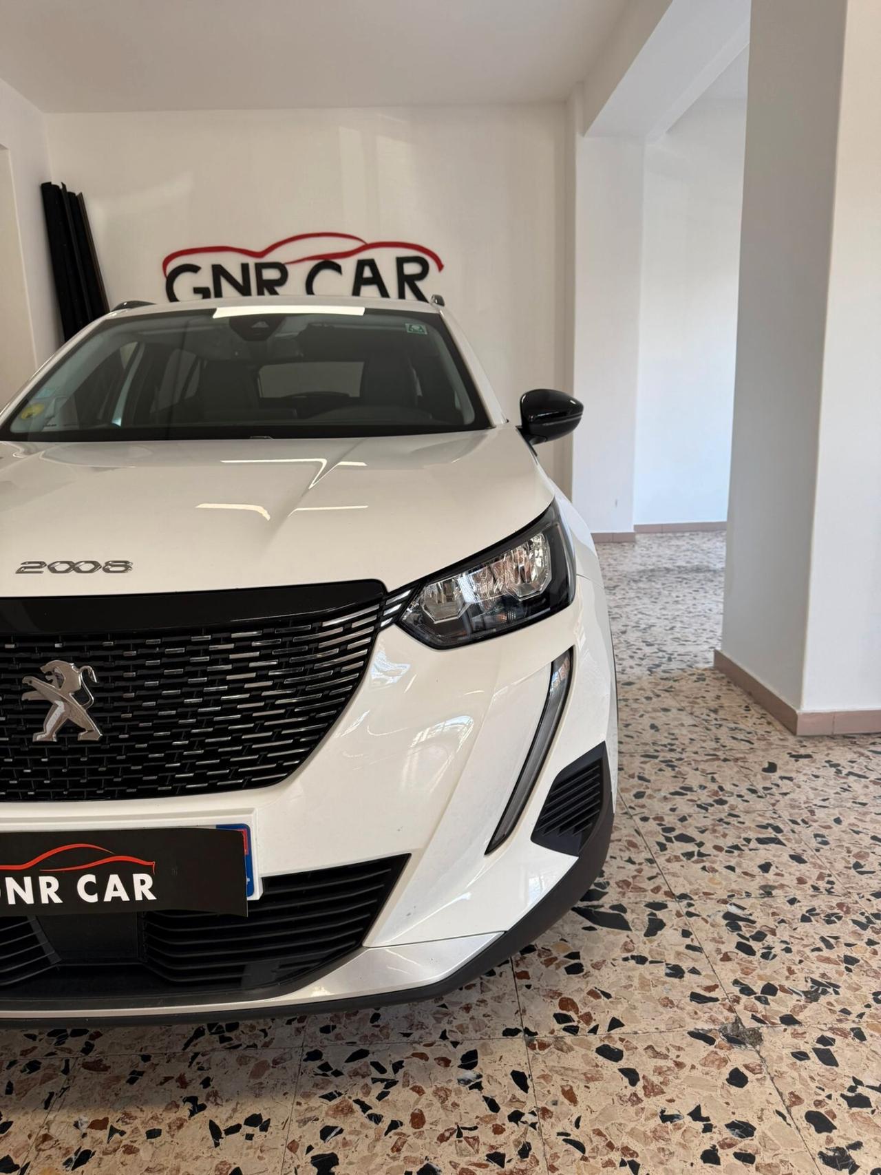 Peugeot 2008 BlueHDi 130 S&S EAT8 Allure