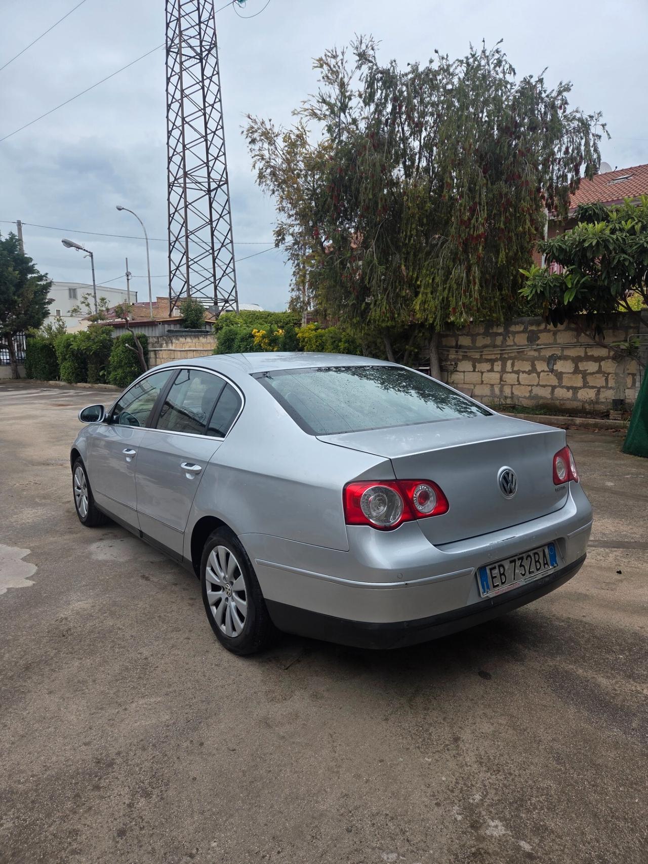 Volkswagen Passat 1.4 16V TSI Comf. EcoFuel DSG