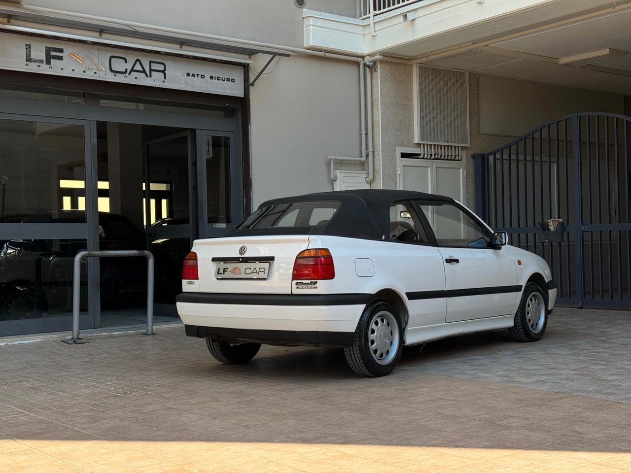 Volkswagen Golf Cabriolet 1.8 75 cv cat Avantgarde