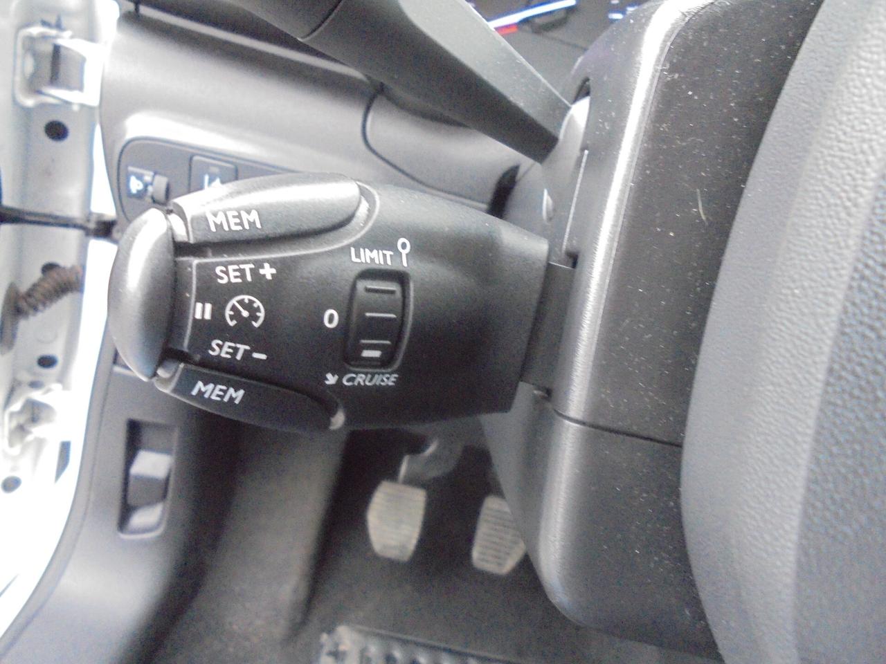 Citroen C3 BlueHDi 100 S&S Van Live 4 POSTI