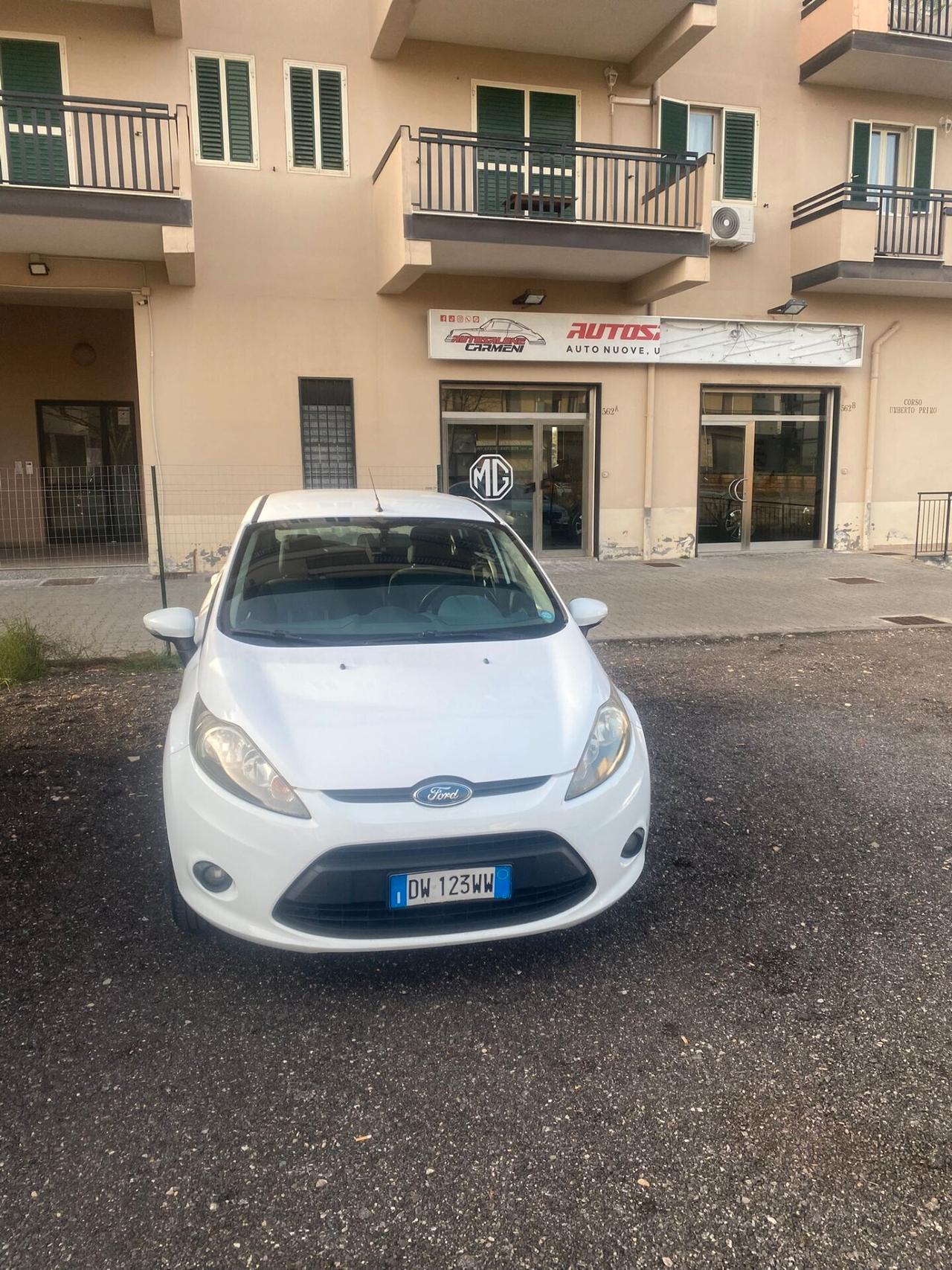 Ford Fiesta 1.4 96CV aut. 5 porte Titanium