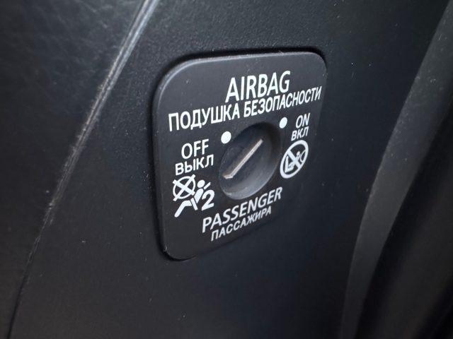 MITSUBISHI L200 2.3 D CLUB CAB 4x4 EASY SELECT INVITE CONNECT