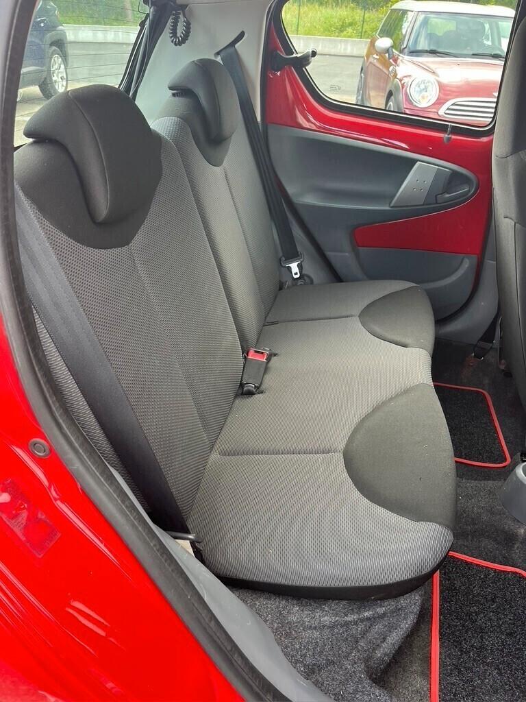 Toyota Aygo 1.0 12V VVT-i 5 porte Now