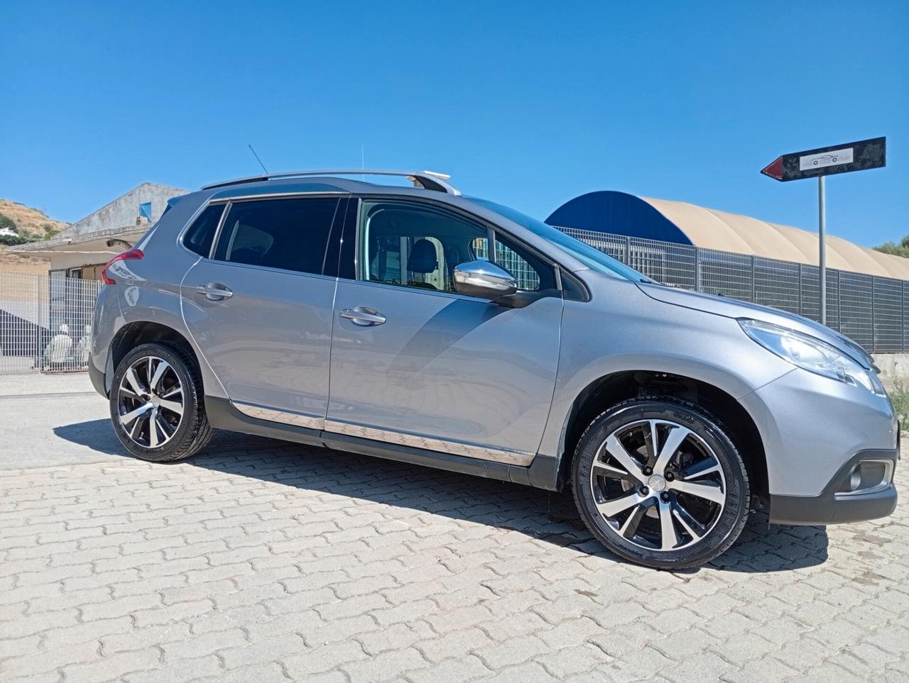 Peugeot 2008 BlueHDi 120 S&S Allure