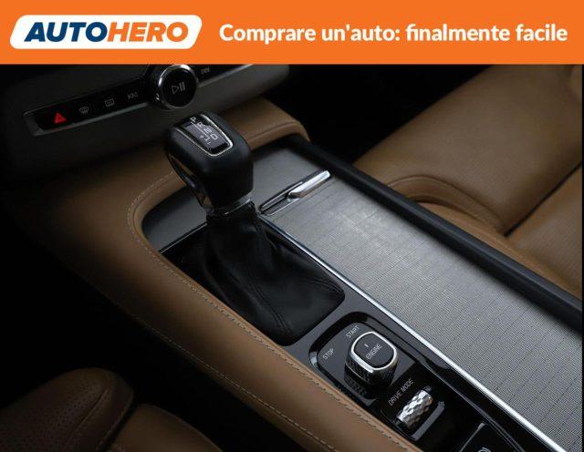 VOLVO XC90 D5 AWD Geartronic 7 posti Inscription