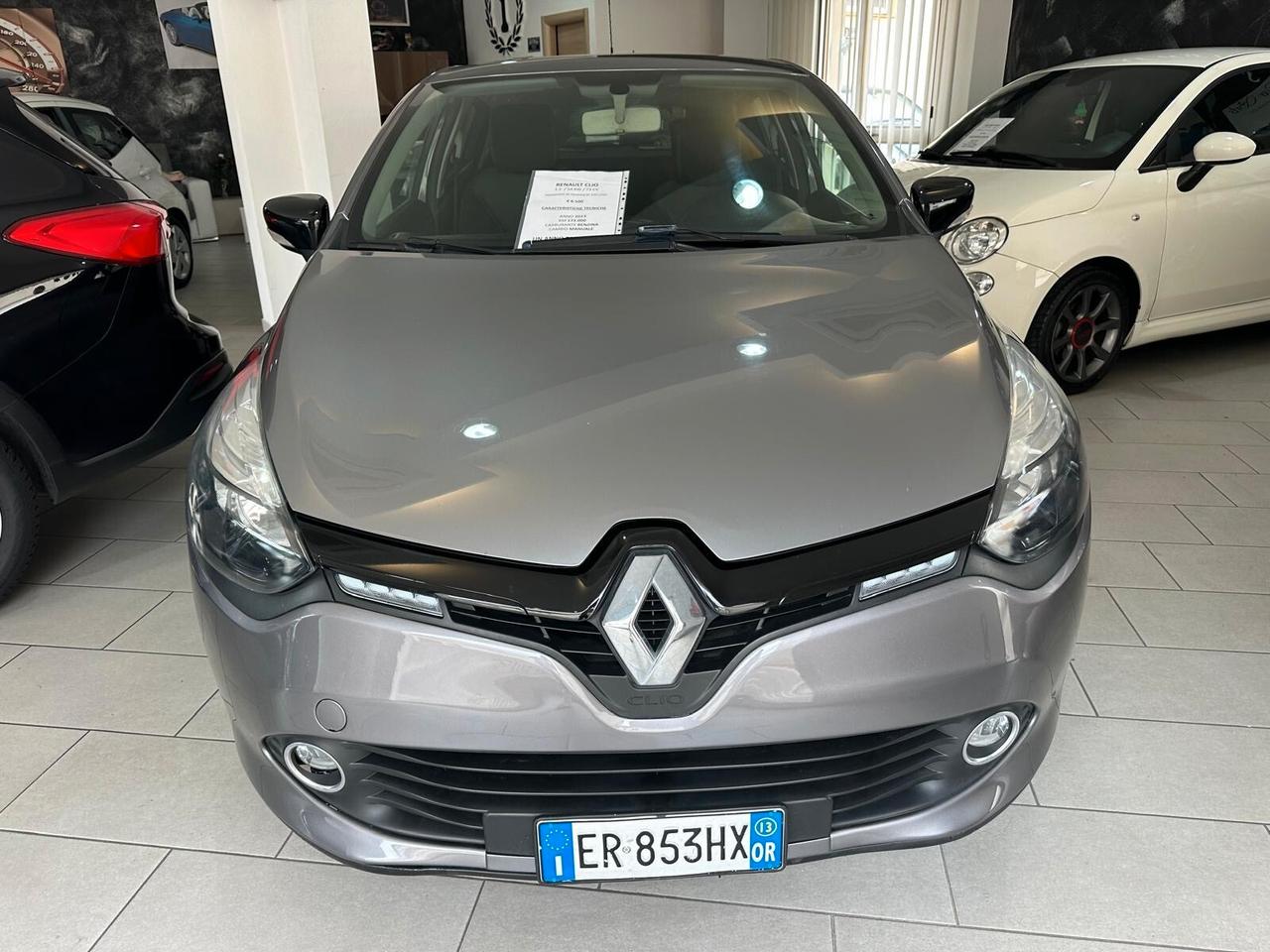 Renault Clio Sporter 1.2 75CV Live