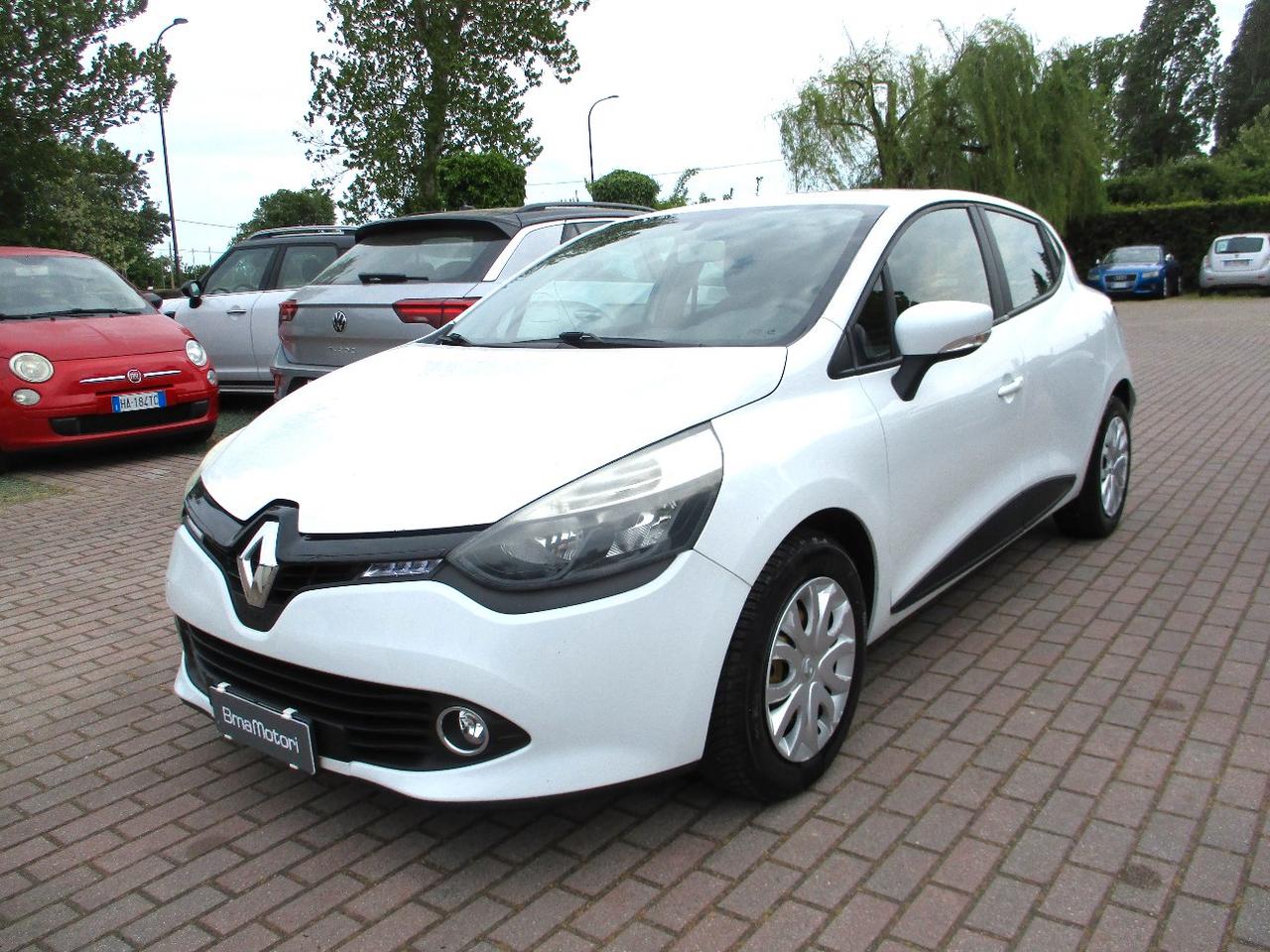 Renault Clio 5 Porte Clio 5p 1.2 Live 75cv - Ok Neopat./Navi/Bluetooth