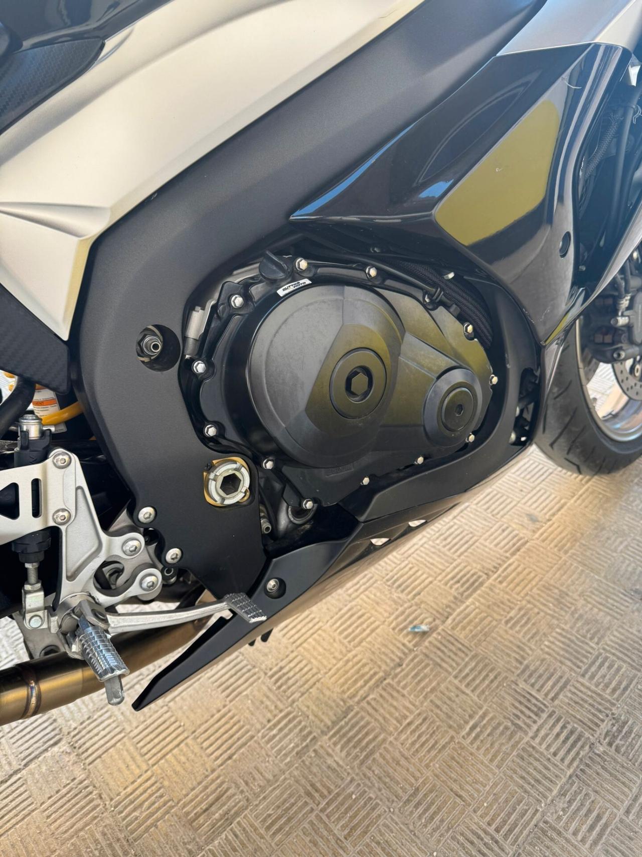 Suzuki GSX R 1000