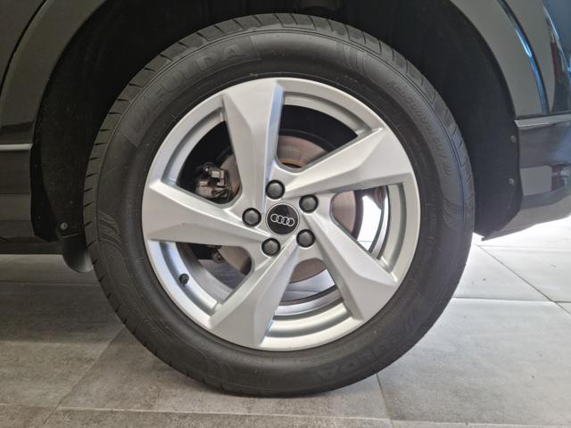 AUDI Q3 35 TFSI S tronic Business Advanced