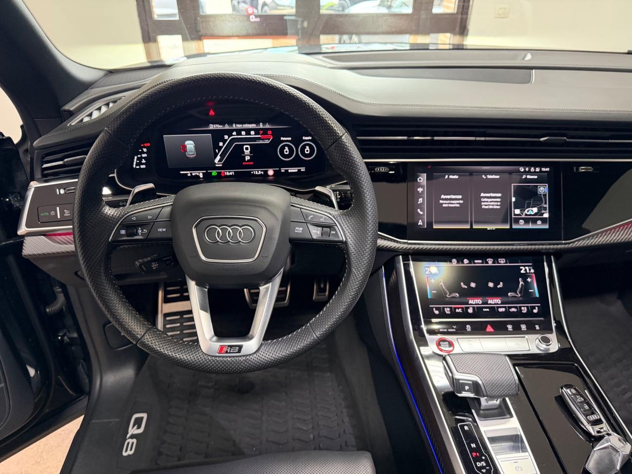 Audi Q8 RS TFSI V8 quattro tiptronic