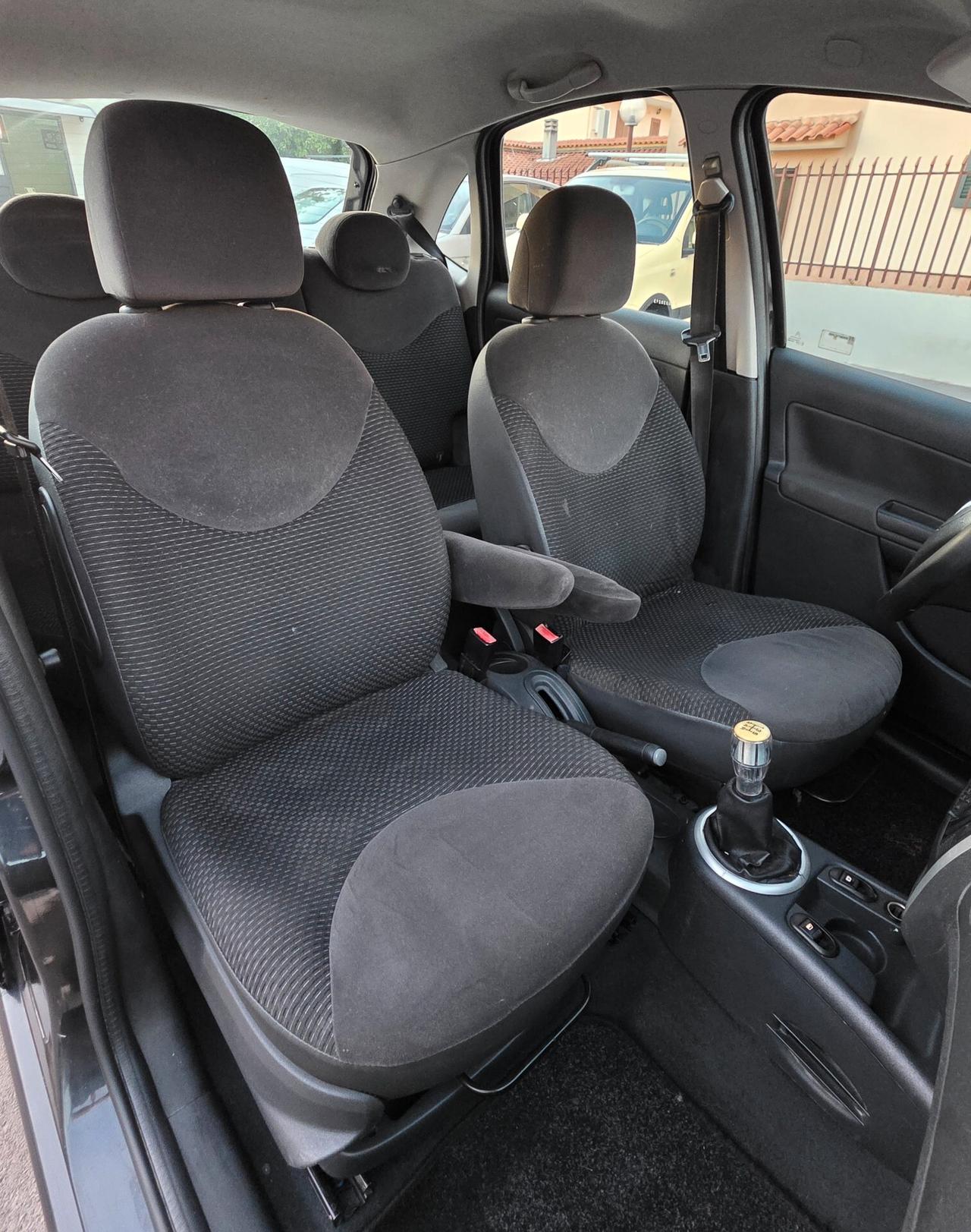 Citroen C3 Pluriel 1.4 HDi 70CV airdream Elegance